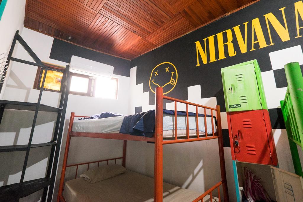 Pura Vida Hostel Tamarindo Extérieur photo