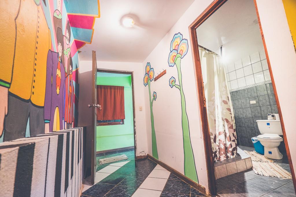 Pura Vida Hostel Tamarindo Extérieur photo