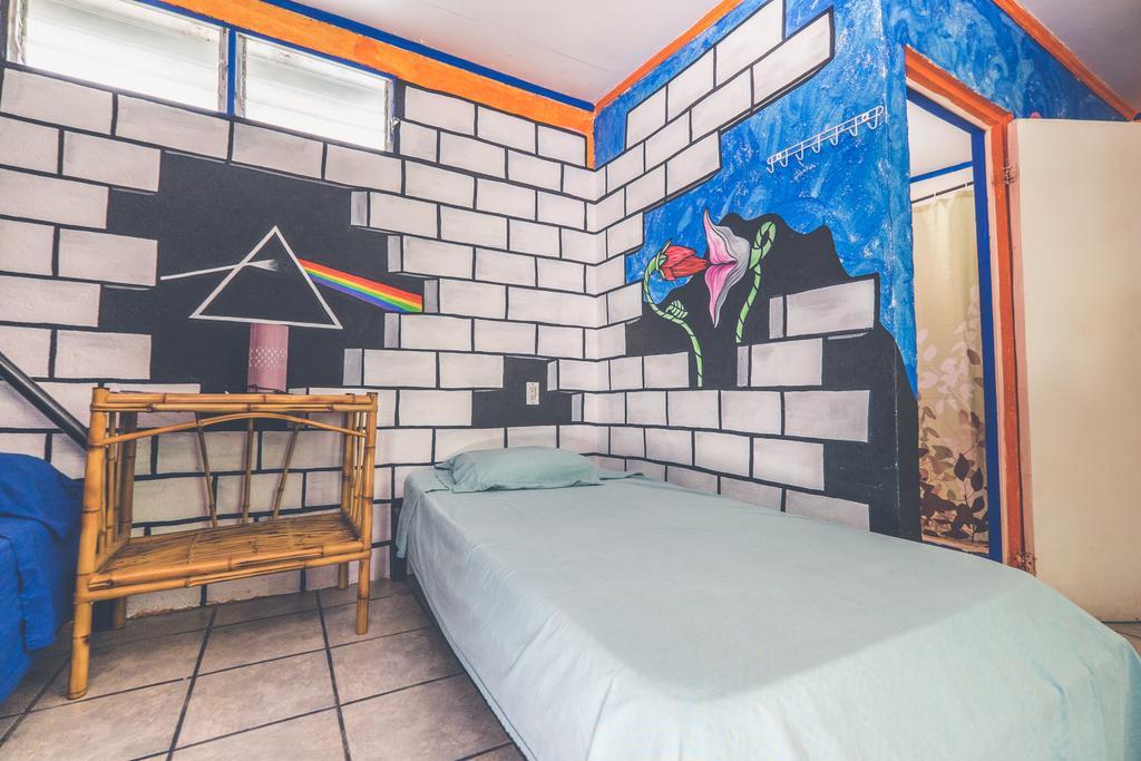 Pura Vida Hostel Tamarindo Extérieur photo