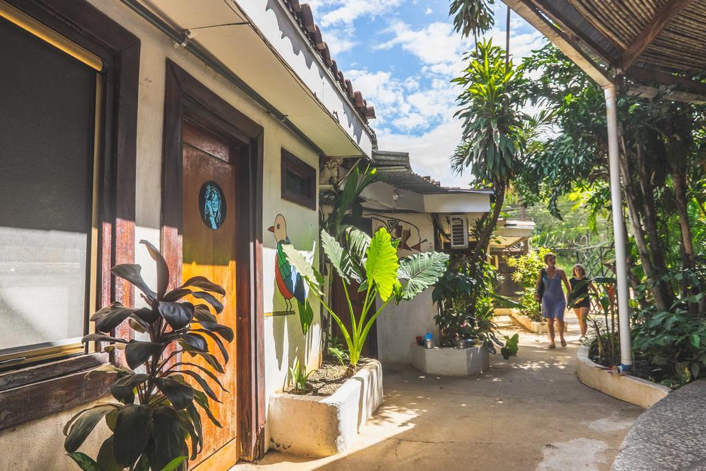 Pura Vida Hostel Tamarindo Extérieur photo