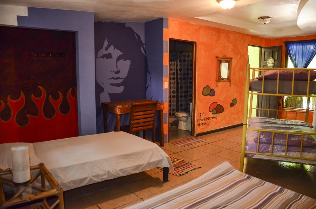 Pura Vida Hostel Tamarindo Extérieur photo